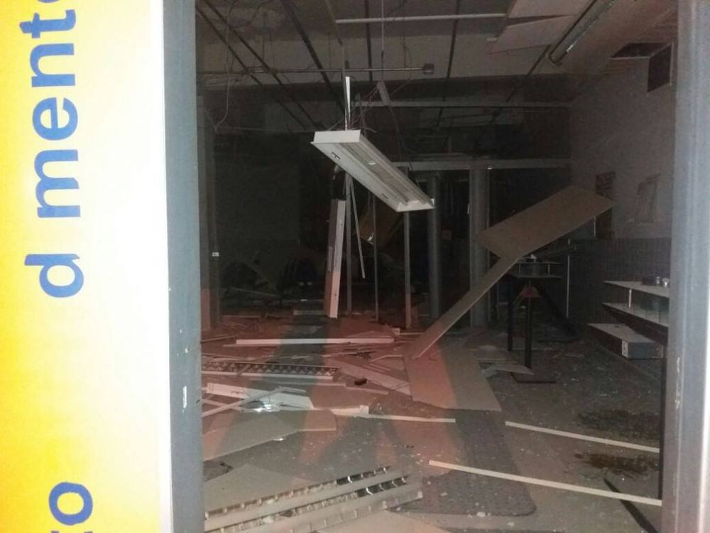 Bandidos explodem cofre de agência bancária em Chã Grande, no Agreste de PE